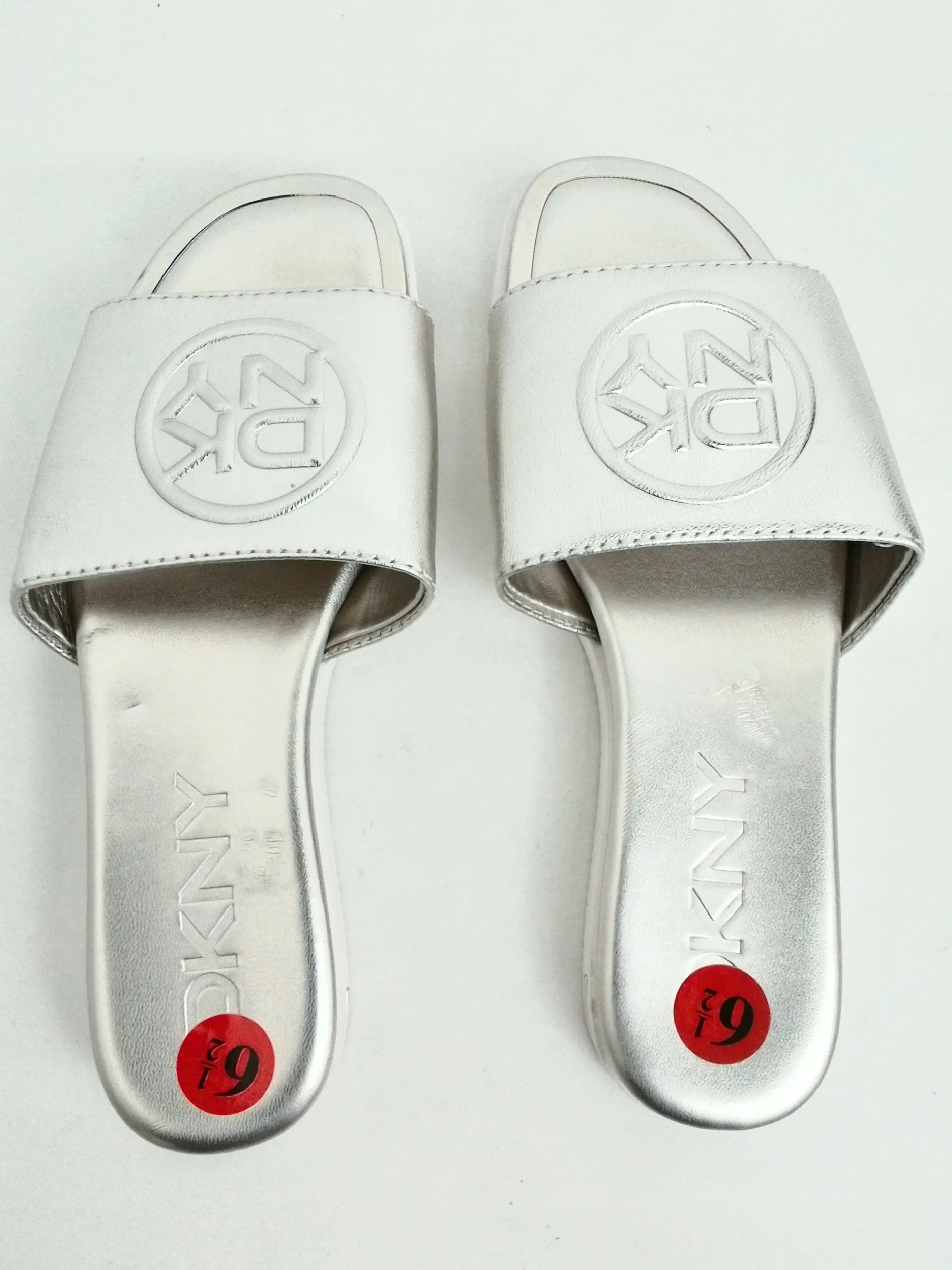 DNKY Women's Silver Sandals Size 6.5 M