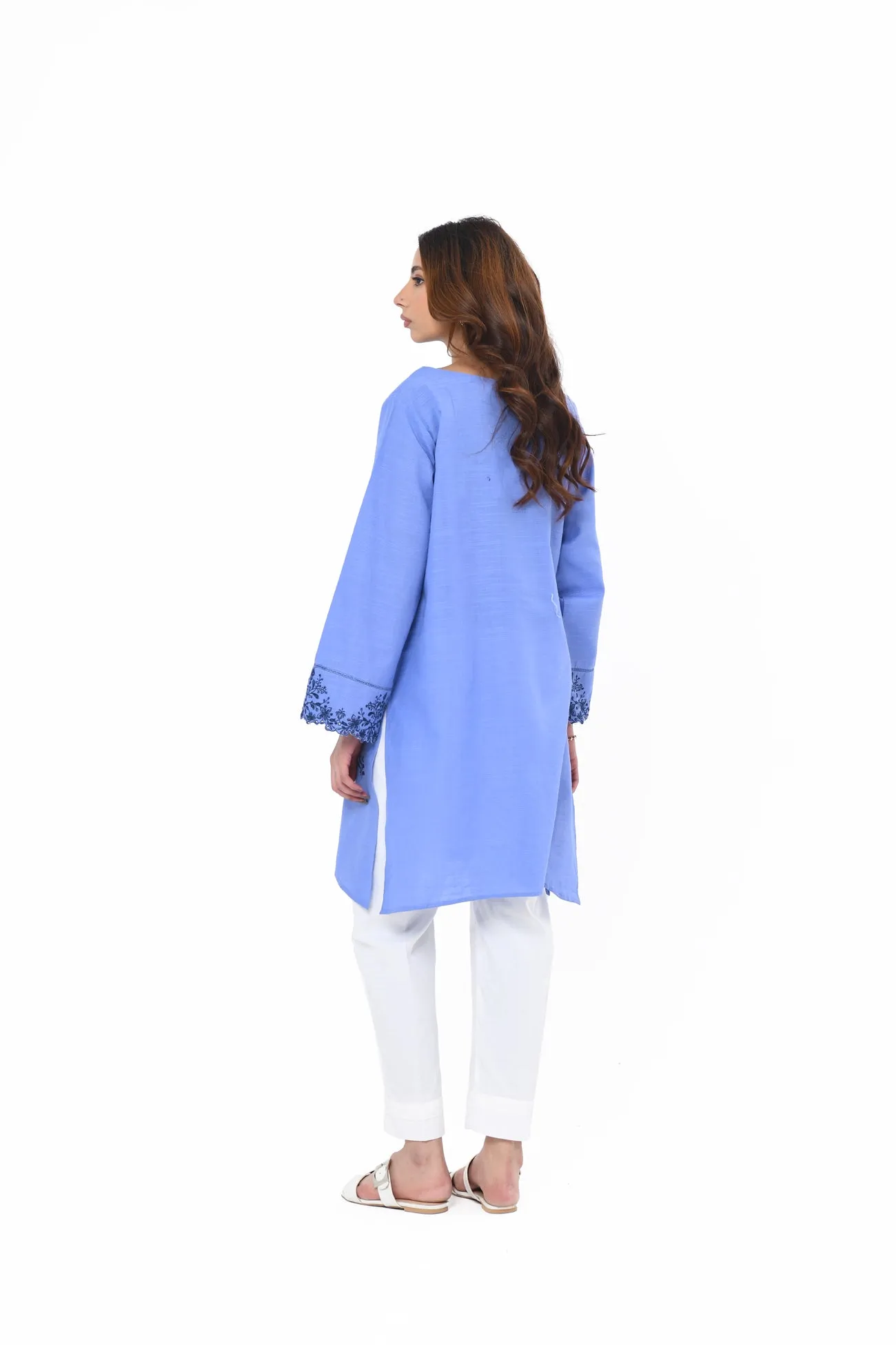 Embroidered Khaddar Kurta