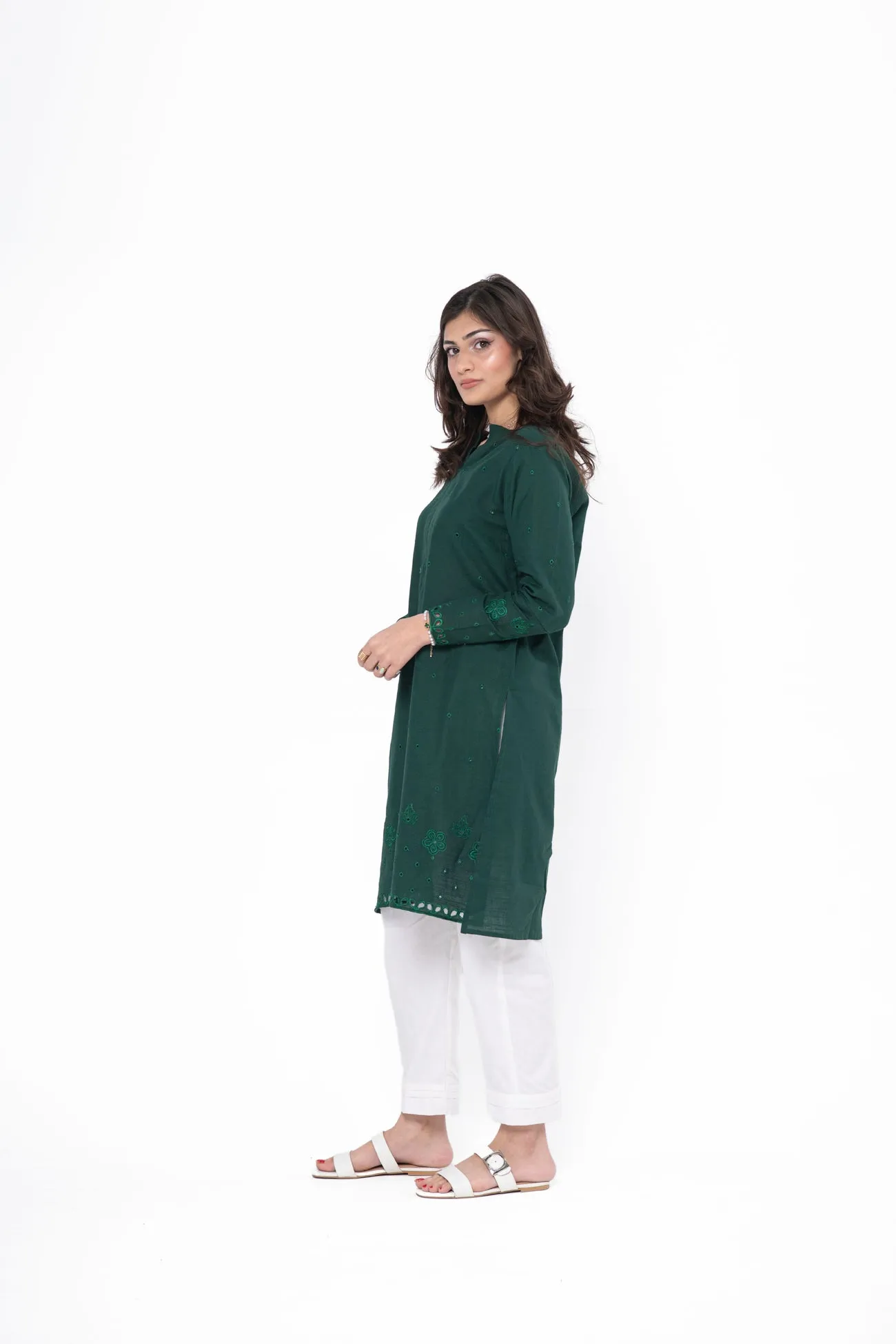 Embroidered Khaddar Kurta