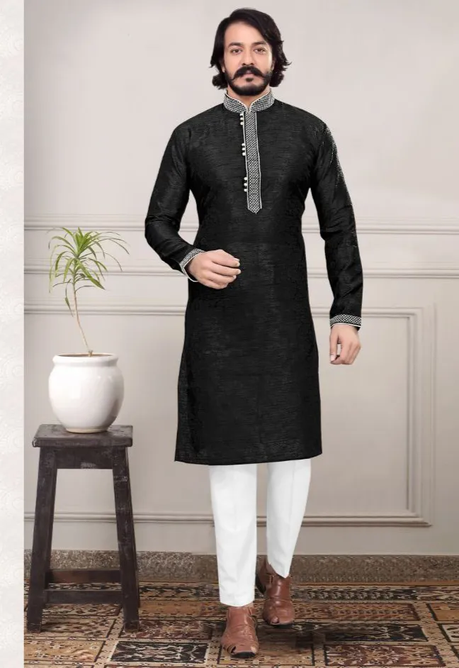 Embroidered Men's  Cotton Silk Kurta Pajama Set In Black