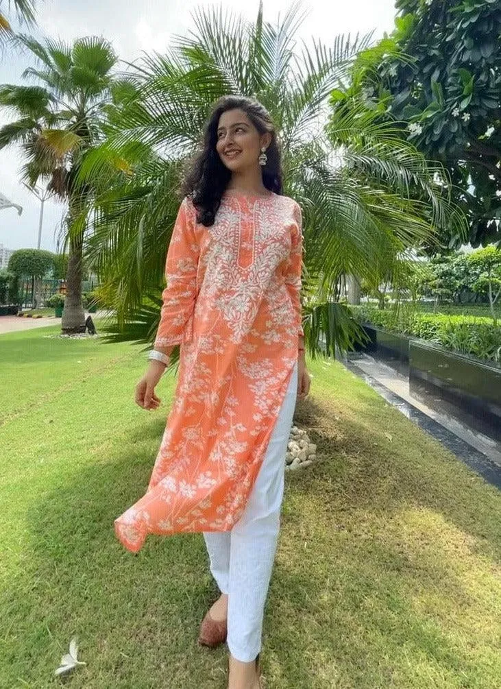 Hina Chikankari Mulmul Straight Kurta