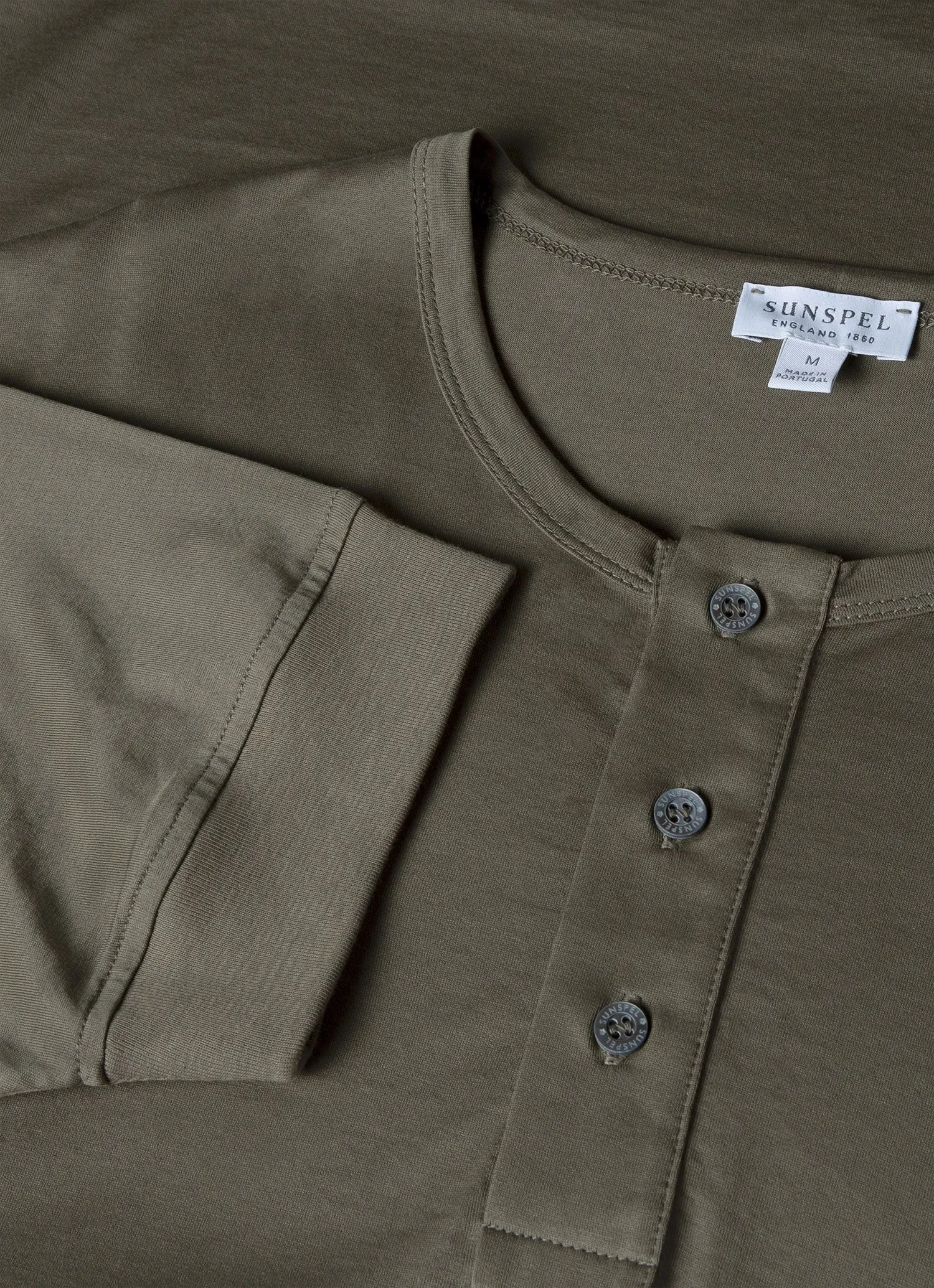 Men's Henley T-shirt in Khaki