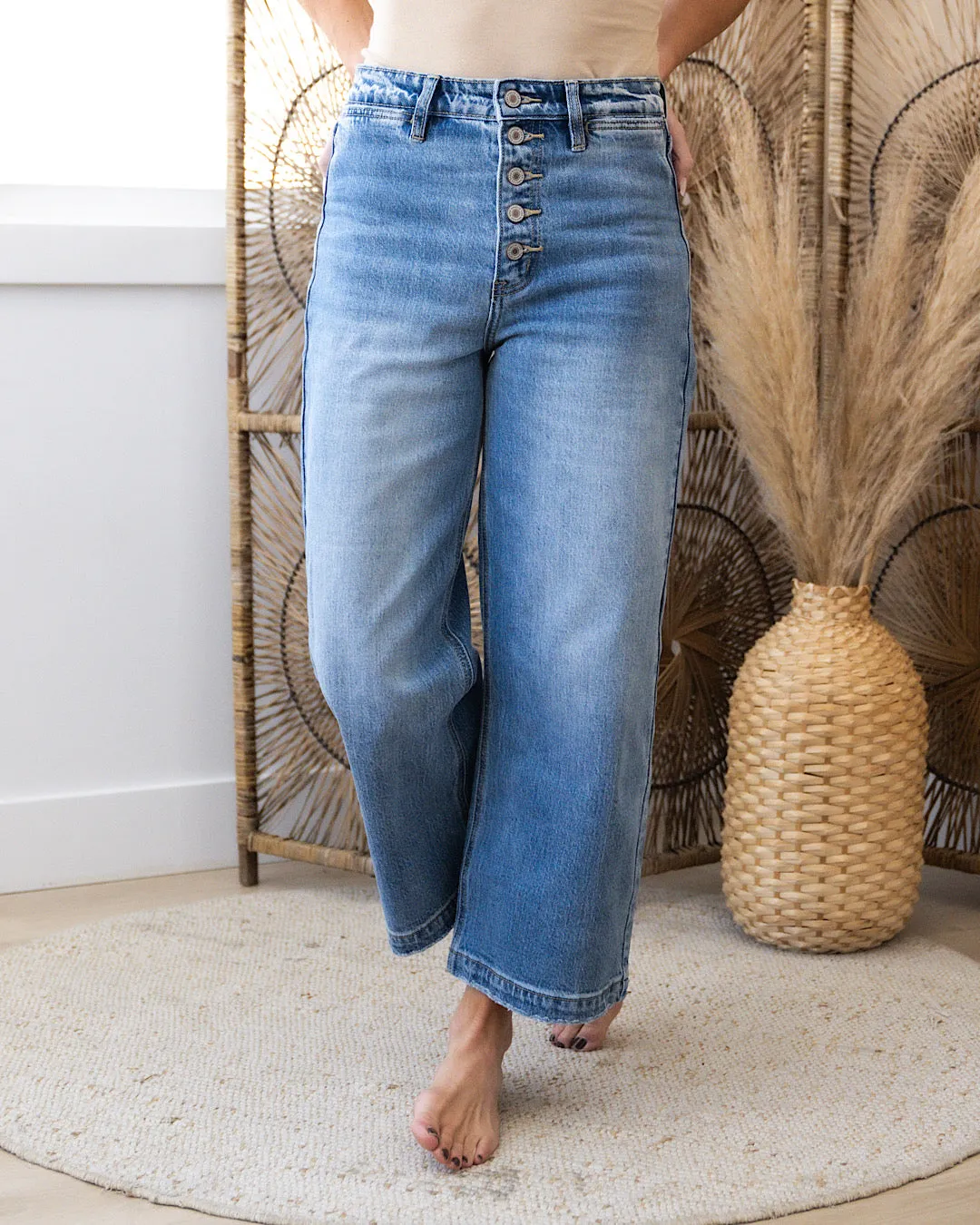 NEW! KanCan Eleanor Non Distressed Wide Leg Jeans