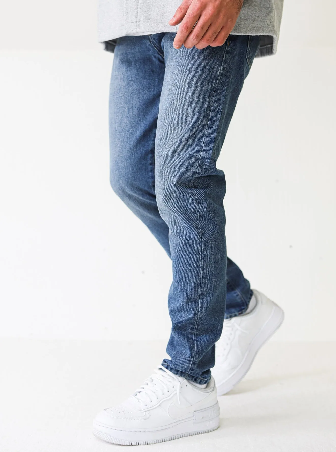 Premium Basic Vintage Blue Essential Jeans