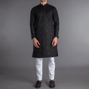 Riwaaj - Black Embroidered Kurta