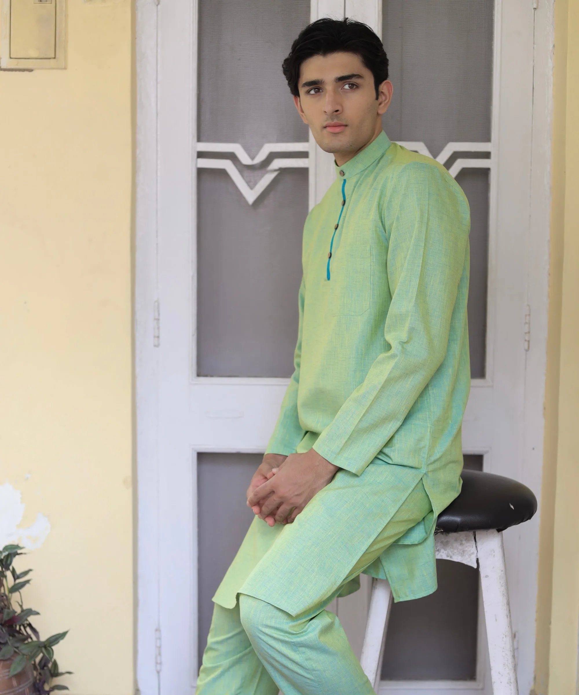 Serene Sage Linen Kurta Pyjama Set