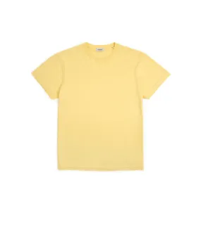 Trunk York Garment Dyed Short Sleeve T-Shirt: Yellow