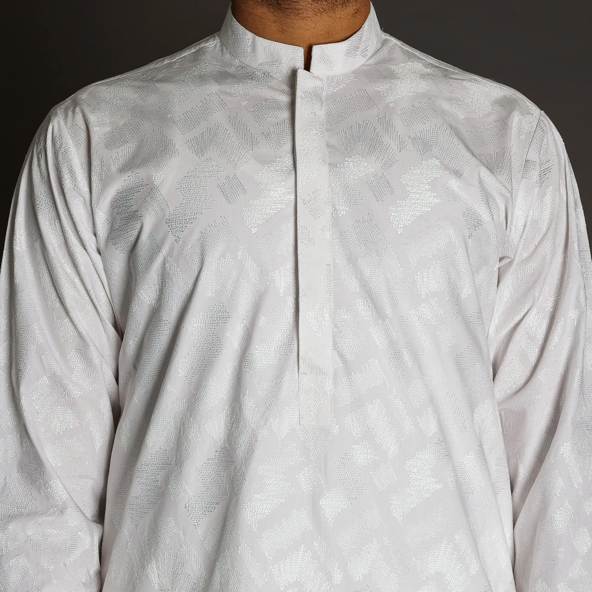 White Embroidered Regal Kurta