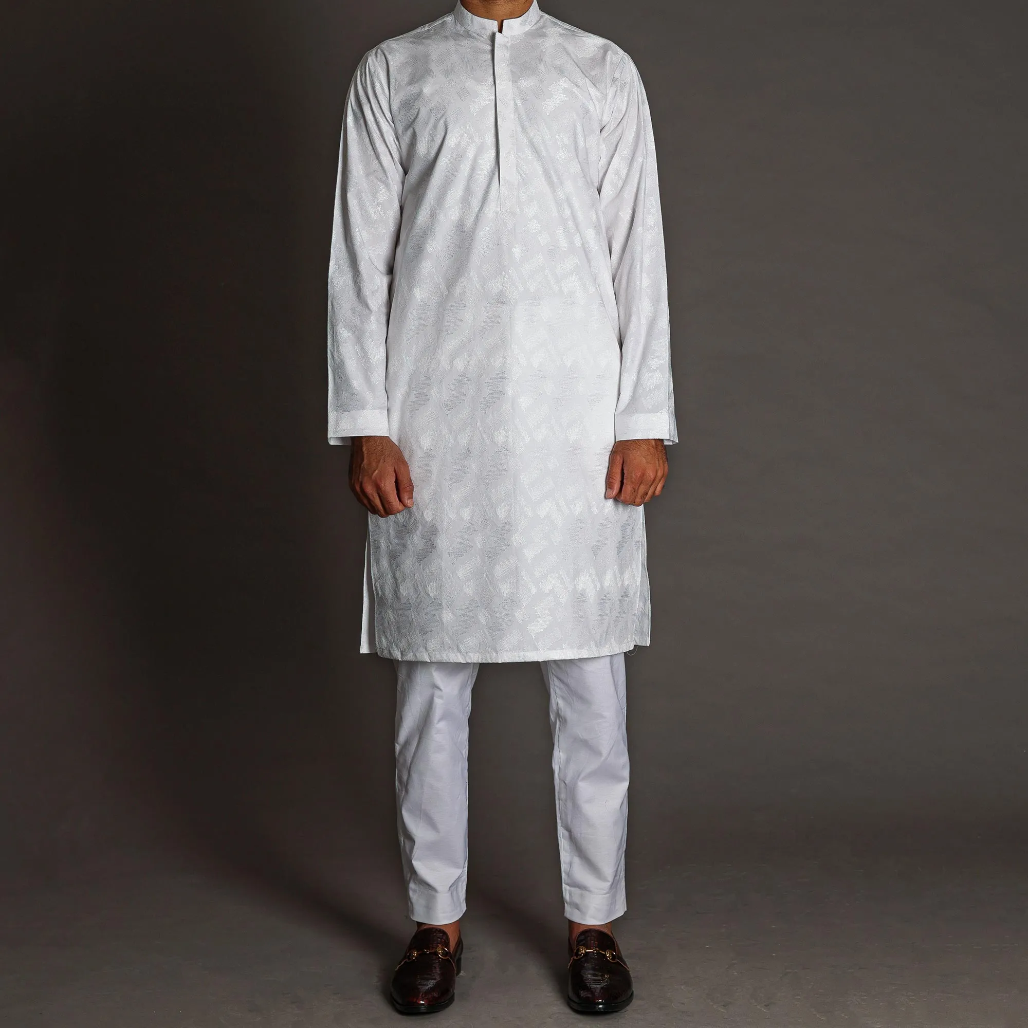 White Embroidered Regal Kurta