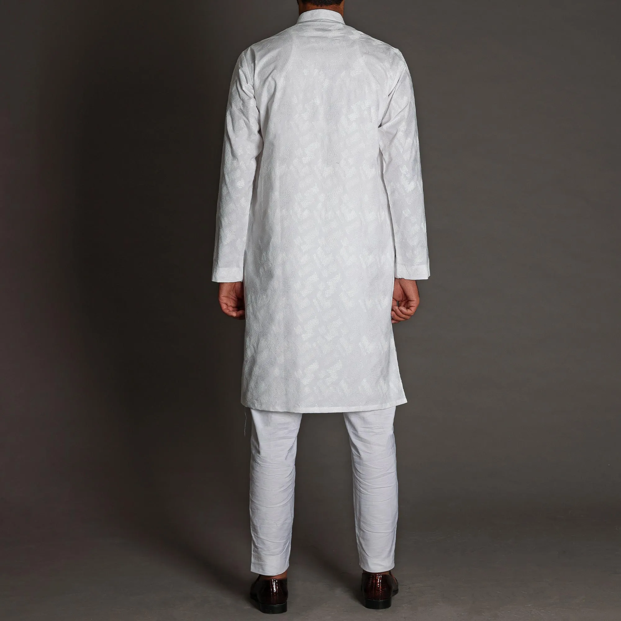 White Embroidered Regal Kurta